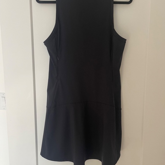 Greyson Golf Dress - Picture 2 of 4